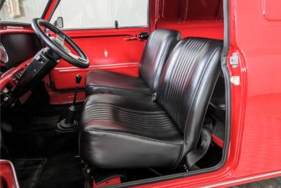 1980 Mini VAN 1300