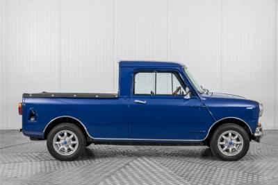 1982 Mini Pickup