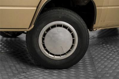 1986 Volkswagen Caravelle