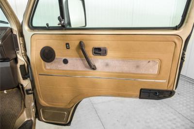 1986 Volkswagen Caravelle