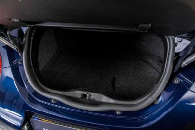 2003 Volkswagen New Beetle