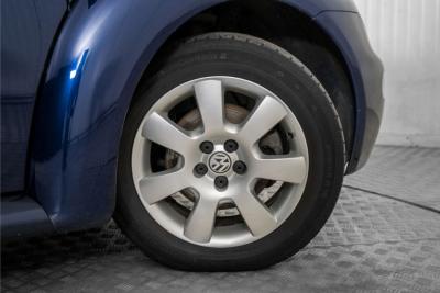 2003 Volkswagen New Beetle