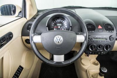 2003 Volkswagen New Beetle