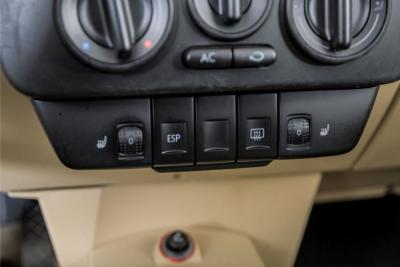 2003 Volkswagen New Beetle