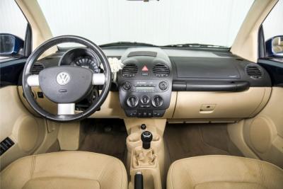 2004 Volkswagen New Beetle