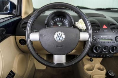 2004 Volkswagen New Beetle