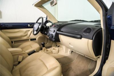 2004 Volkswagen New Beetle