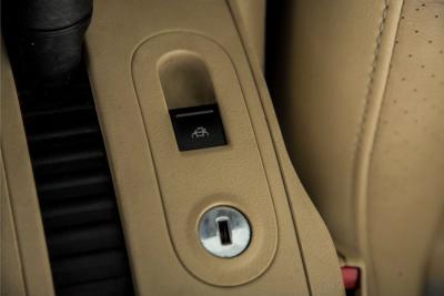 2004 Volkswagen New Beetle