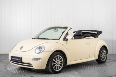 2004 Volkswagen New Beetle