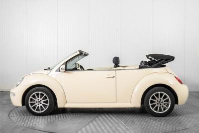 2004 Volkswagen New Beetle