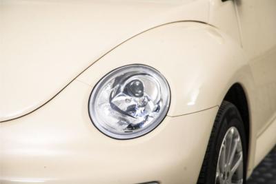 2004 Volkswagen New Beetle