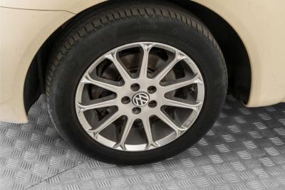 2004 Volkswagen New Beetle