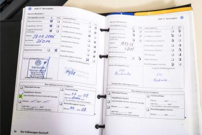 2004 Volkswagen New Beetle