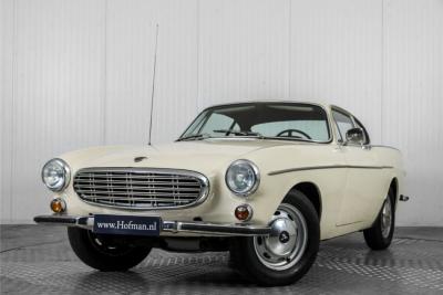 1968 Volvo P1800