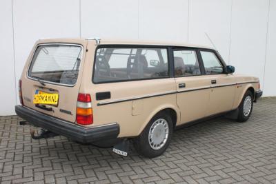 1984 Volvo 240