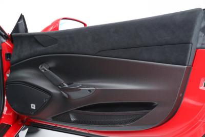 2020 Ferrari 488 PISTA