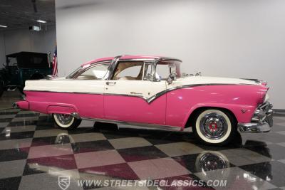 1955 Ford Crown Victoria