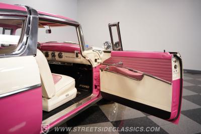 1955 Ford Crown Victoria