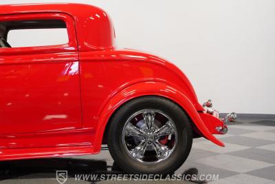 1932 Ford 3-Window Coupe
