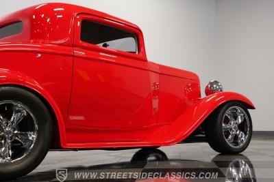 1932 Ford 3-Window Coupe