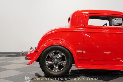 1932 Ford 3-Window Coupe