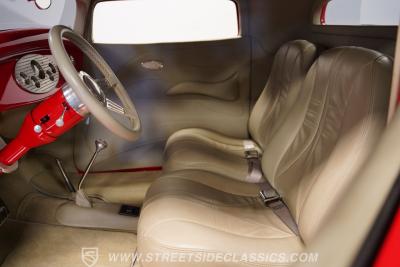 1932 Ford 3-Window Coupe