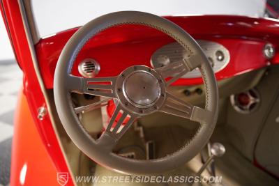 1932 Ford 3-Window Coupe