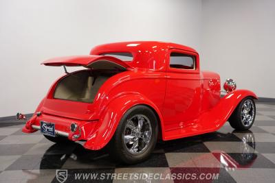 1932 Ford 3-Window Coupe