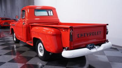1958 Chevrolet Apache 3200 Stepside
