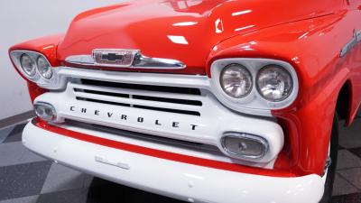1958 Chevrolet Apache 3200 Stepside