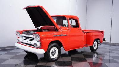 1958 Chevrolet Apache 3200 Stepside