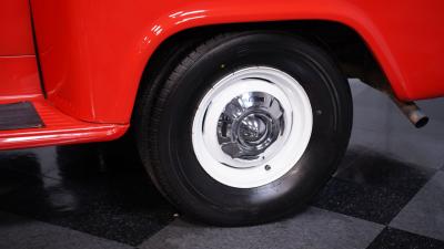 1958 Chevrolet Apache 3200 Stepside