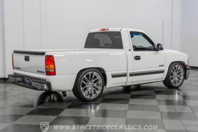 2000 Chevrolet Silverado 1500 LS