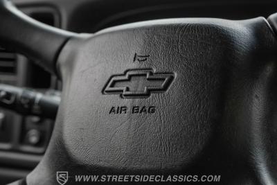 2000 Chevrolet Silverado 1500 LS