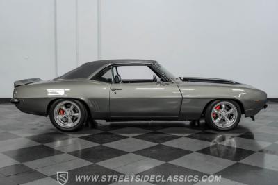 1969 Chevrolet Camaro Z28 Restomod Tribute