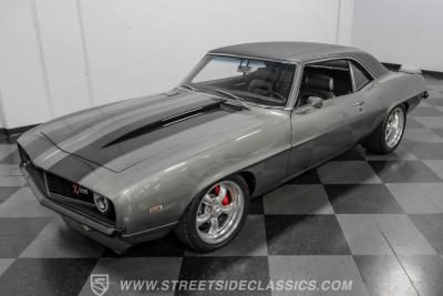 1969 Chevrolet Camaro Z28 Restomod Tribute