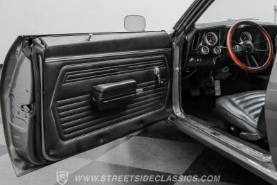 1969 Chevrolet Camaro Z28 Restomod Tribute