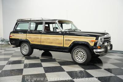 1988 Jeep Grand Wagoneer