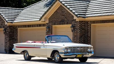 1961 Chevrolet Impala SS Convertible