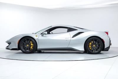 2019 Ferrari 488 PISTA
