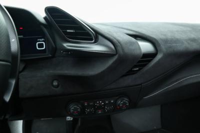 2019 Ferrari 488 PISTA