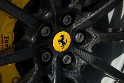 2019 Ferrari 488 PISTA