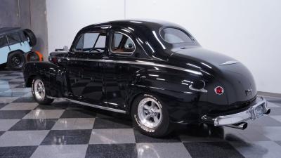 1947 Ford Deluxe Coupe