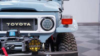 1982 Toyota Land Cruiser FJ40 with Trailer