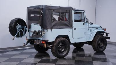1982 Toyota Land Cruiser FJ40 with Trailer