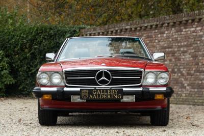 1986 Mercedes - Benz Mercedes Benz 560 SL &ldquo;Becker Grand Prix&rdquo;