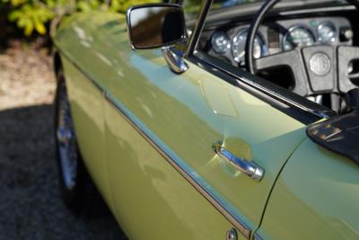 1977 MG B Roadster Overdrive