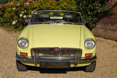 1977 MG B Roadster Overdrive