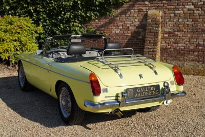 1977 MG B Roadster Overdrive