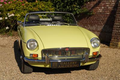 1977 MG B Roadster Overdrive